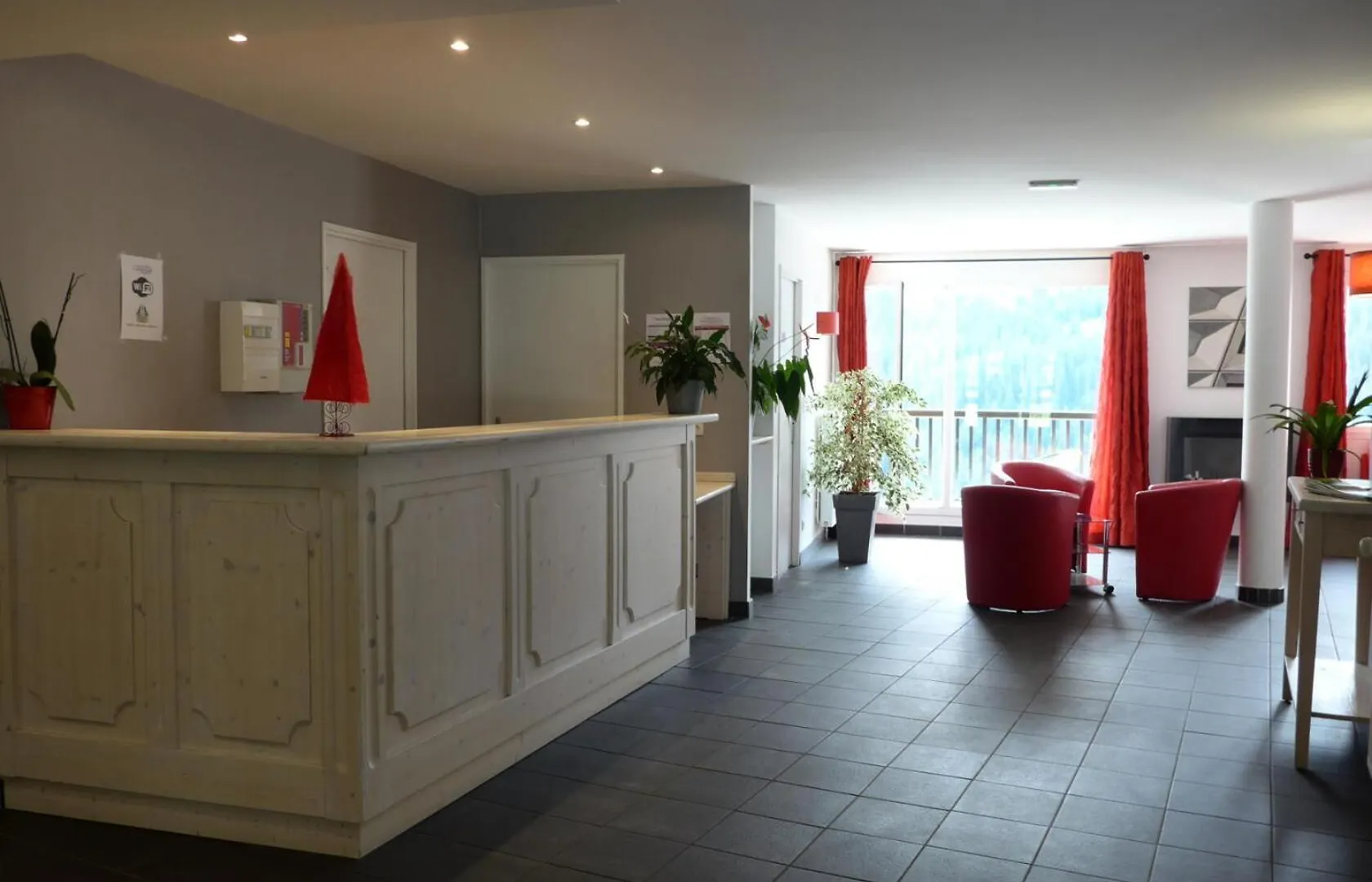 Residence Les Pleiades - Appartement Renove - Centre Station - Balcon - Parking Couvert Mae-8234 Magland